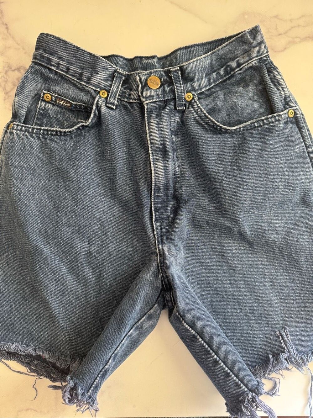 Chic juniors 9 high rise 90’s dark blue denim jean shorts distressed